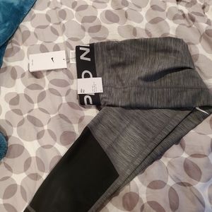 Nike crop length pant